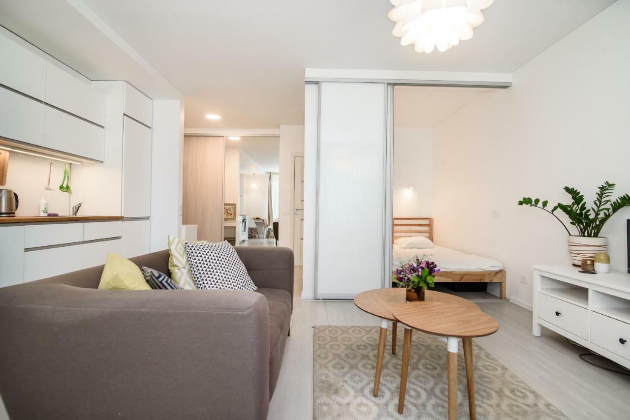 #Stayhere - Comfy & Stylish Studio With Green Patio Close To Old Town Вилнюс Екстериор снимка