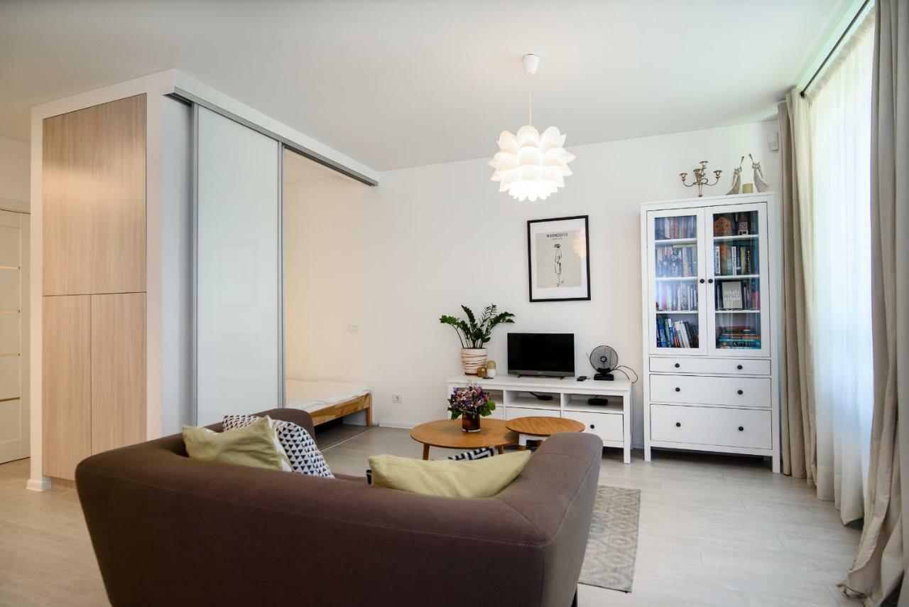#Stayhere - Comfy & Stylish Studio With Green Patio Close To Old Town Вилнюс Екстериор снимка