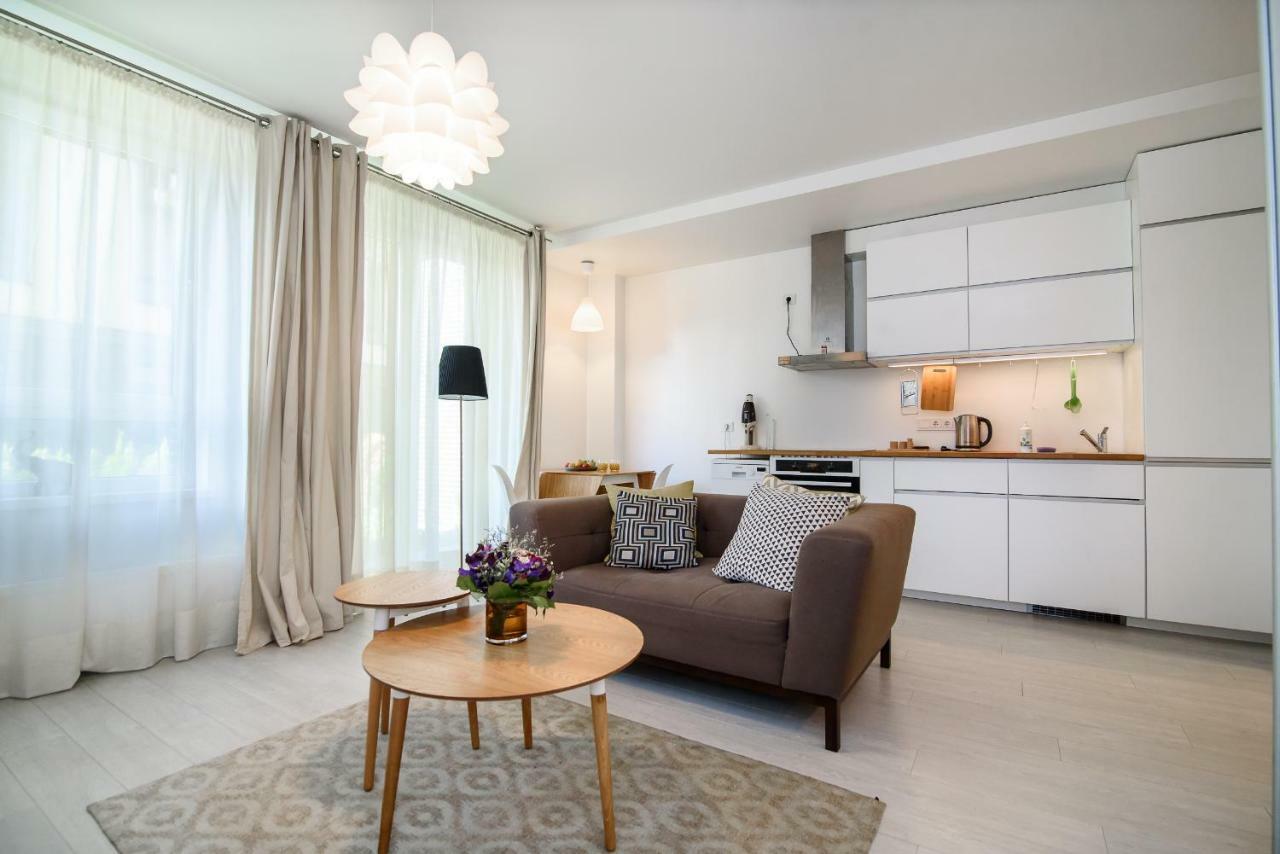 #Stayhere - Comfy & Stylish Studio With Green Patio Close To Old Town Вилнюс Екстериор снимка